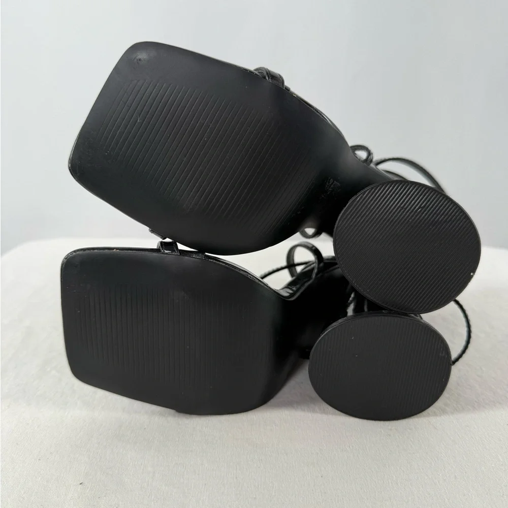 Simmi London Square Toe‎ Strappy Chunky Round Heels in Black Size 5